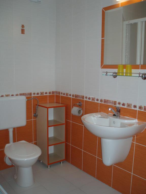 Hotel U Kapra Lázně Bělohrad Chambre photo