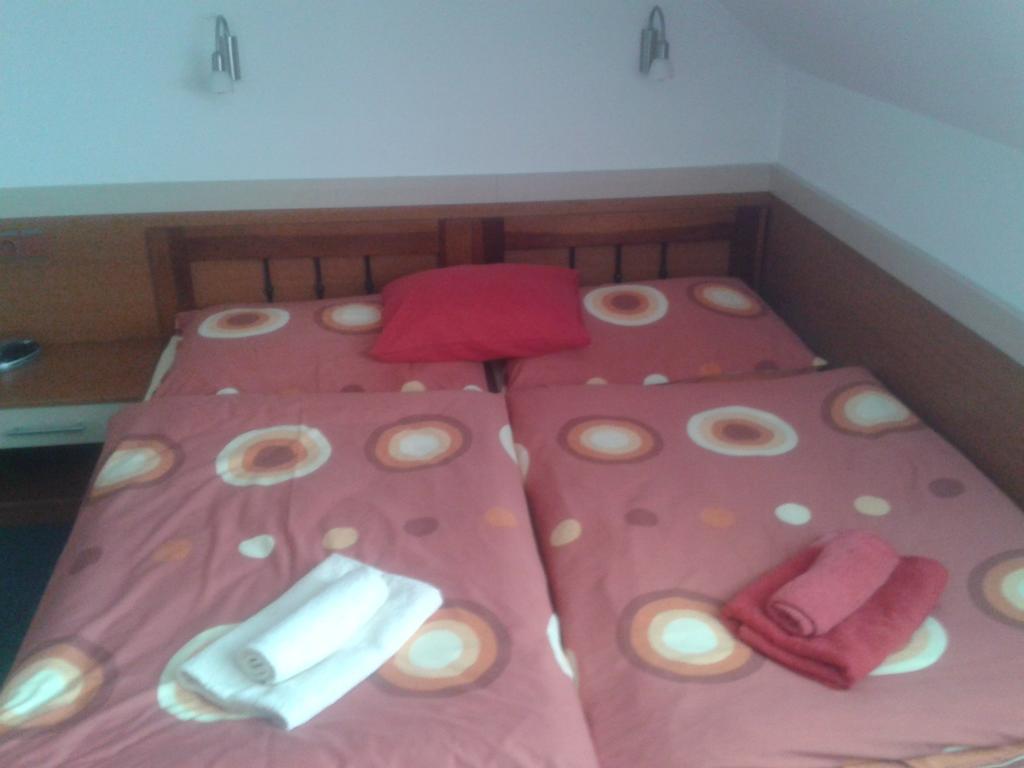 Hotel U Kapra Lázně Bělohrad Chambre photo