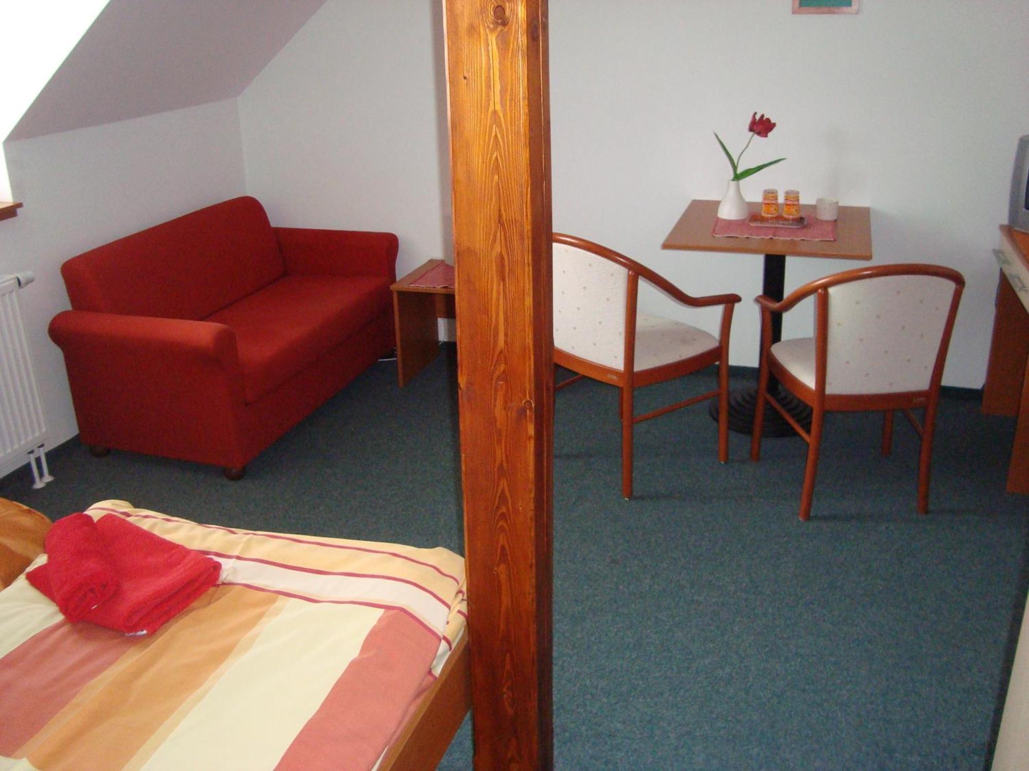 Hotel U Kapra Lázně Bělohrad Extérieur photo